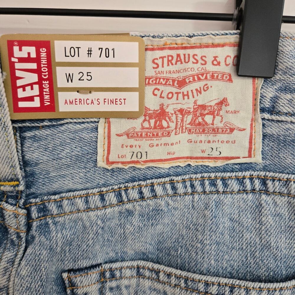 Levi's Vintage 1950's 701 Women's Jeans BIG E Stone Wash Size 25 NWT - Picture 7 of 13